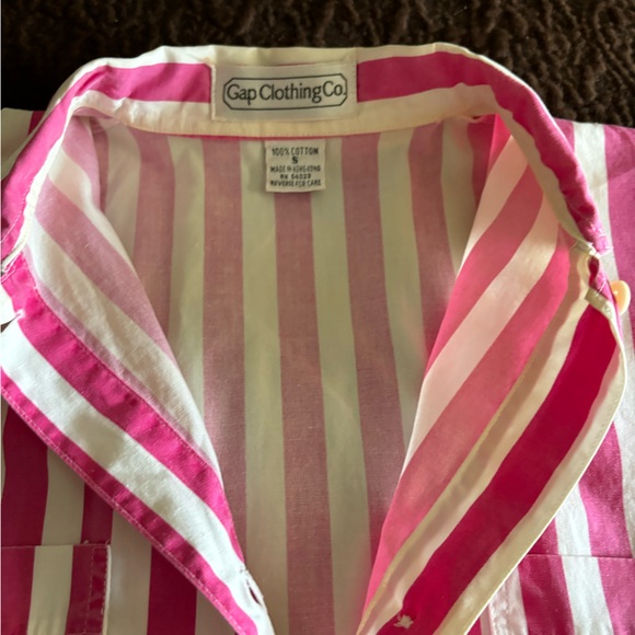 Vintage 80s Gap Clothing Co. Shirt - Picture 7 of 7